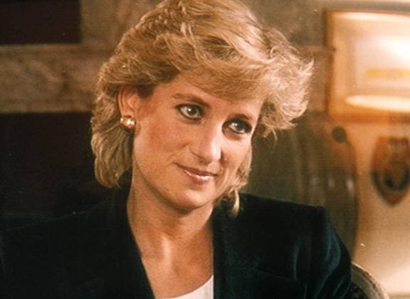 Princess Diana Panorama Interview in 1995 Princess Diana interview about her divorce from Prince Charles and the royal family, on BBC Panorama program, 20 November 1995. London Great Britain Copyright: xPhilxLoftus CapitalxPicturesx