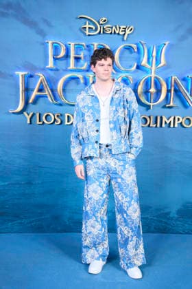 ˜Percy Jackson and the Olympians™ Madrid Premiere Daniel Diemer attends ˜Percy Jackson and the Olympians™ Premiere during a Fan Event at Calderon Theatre on December 13, 2025 in Madrid, Spain Madrid Calderon Theatre Madrid Spain  Copyright: x JACKxGx