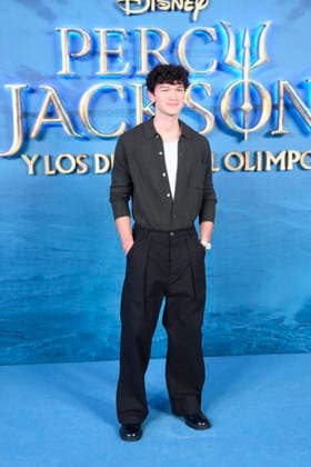 Percy Jackson and the Olympians’ Madrid Premiere - Spain Charlie Bushnell attends ‘Percy Jackson and the Olympians’ Premiere during a Fan Event at Calderon Theatre on December 13, 2025 in Madrid, Spain. Photo by ABACAPRESS.COM Madrid Madrid Spain  Copyright: xABACAx