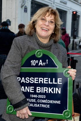 Inauguration de la passerelle Jane Birkin devant les 41 43 quai de Valmy à Paris le 13 décembre 2025 Cyril Moreau Bestimage Unveiling of the Jane Birkin footbridge in front of 41 43 Quai de Valmy in Paris on December 13, 2025 Paris France  Copyright: xCYRILxMOREAUx xBESTIMAGExCYRILxMOREAUx xBESTIMAGEx
