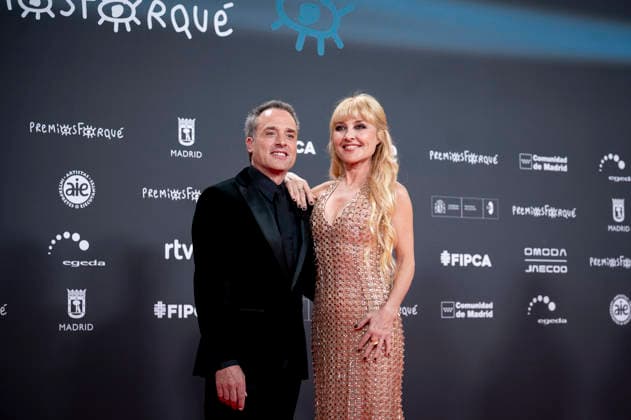 Red carpet of the 31st edition of the José María Forqué Awards Actor and screenwriter Daniel Guzmán and actress Cayetana Guillén Cuervo, pose on the red carpet of the 31st edition of the José María Forqué Awards, at the IFEMA Municipal Palace, on December 13, 2025, in Madrid Spain The José María Forqué Film Awards, known as Premios Forqué, were created in 1996 by the Entidad de Gestión de Derechos de los Productores Audiovisuales Egeda to honor the memory of José María Forqué, a leading figure in Spanish filmmaking and the first president of Egeda EGEDA created the award with the aim of disseminating the importance of the Spanish audiovisual industry and promoting the figure of the film producer 13 DECEMBER 2025 Madrid Madrid Espana  Copyright: xAlbertoxOrtegax 7168073