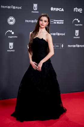 Red carpet of the 31st edition of the José María Forqué Awards Content creator Nadia Vilaplana poses on the red carpet of the 31st edition of the José María Forqué Awards, at the IFEMA Municipal Palace, on December 13, 2025, in Madrid Spain The José María Forqué Film Awards, known as Premios Forqué, were created in 1996 by the Entidad de Gestión de Derechos de los Productores Audiovisuales Egeda to honor the memory of José María Forqué, a leading figure in Spanish filmmaking and the first president of Egeda EGEDA created the award with the aim of disseminating the importance of the Spanish audiovisual industry and promoting the figure of the film producer 13 DECEMBER 2025 FORQUÉ PREMIOS ALFOMBRA ROJA PHOTOCALL MADRID IFEMA Madrid Madrid Ma  Copyright: xAlbertoxOrtegax 7168108