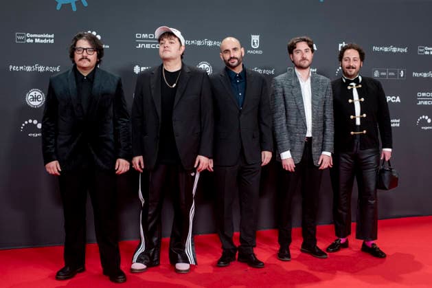 Red carpet of the 31st edition of the José María Forqué Awards The crew of the film Una cabeza en la pared poses on the red carpet of the 31st edition of the José María Forqué Awards, at the IFEMA Municipal Palace, on December 13, 2025, in Madrid Spain The José María Forqué Film Awards, known as Premios Forqué, were created in 1996 by the Entidad de Gestión de Derechos de los Productores Audiovisuales Egeda to honor the memory of José María Forqué, a leading figure in Spanish filmmaking and the first president of Egeda EGEDA created the award with the aim of disseminating the importance of the Spanish audiovisual industry and promoting the figure of the film producer 13 DECEMBER 2025 Madrid Madrid Espana  Copyright: xAlbertoxOrtegax 7168153