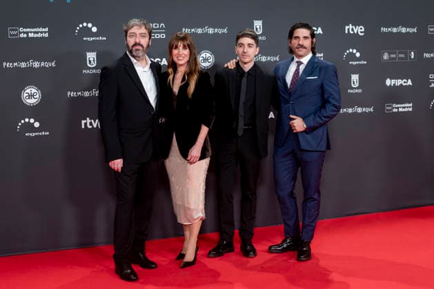 Red carpet of the 31st edition of the José María Forqué Awards Part of the Animal series crew poses on the red carpet of the 31st edition of the José María Forqué Awards, at the IFEMA Municipal Palace, on December 13, 2025, in Madrid Spain The José María Forqué Film Awards, known as Premios Forqué, were created in 1996 by the Entidad de Gestión de Derechos de los Productores Audiovisuales Egeda to honor the memory of José María Forqué, a figure in the Spanish film industry and the first president of Egeda EGEDA created the award with the aim of spreading the importance of the Spanish audiovisual industry and promoting the figure of the film producer 13 DECEMBER 2025 CINE AWARD ACTOR ACTRESS DIRECTOR FILM SERIES FORQUÉ POSED DRESSED Madrid  Copyright: xAlbertoxOrtegax 7168193