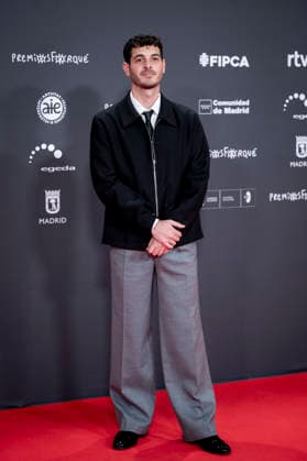 Red carpet of the 31st edition of the José María Forqué Awards Content creator Antón Lofer poses on the red carpet of the 31st edition of the José María Forqué Awards, at the IFEMA Municipal Palace, on December 13, 2025, in Madrid Spain The José María Forqué Film Awards, known as Premios Forqué, were created in 1996 by the Entidad de Gestión de Derechos de los Productores Audiovisuales Egeda to honor the memory of José María Forqué, a leading figure in Spanish filmmaking and the first president of Egeda EGEDA created the award with the aim of disseminating the importance of the Spanish audiovisual industry and promoting the figure of the film producer 13 DECEMBER 2025 Madrid Madrid Espana  Copyright: xAlbertoxOrtegax 7168268