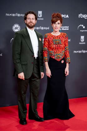 Red carpet of the 31st edition of the José María Forqué Awards Actors Álvaro Cervantes and Miriam Garlo pose on the red carpet of the 31st edition of the José María Forqué Awards, at the IFEMA Municipal Palace, on December 13, 2025, in Madrid Spain The José María Forqué Film Awards, known as Premios Forqué, were created in 1996 by the Entidad de Gestión de Derechos de los Productores Audiovisuales Egeda to honor the memory of José María Forqué, a leading figure in Spanish filmmaking and the first president of Egeda EGEDA created the award with the aim of disseminating the importance of the Spanish audiovisual industry and promoting the figure of the film producer 13 DECEMBER 2025 Madrid Madrid Espana  Copyright: xAlbertoxOrtegax 7168322