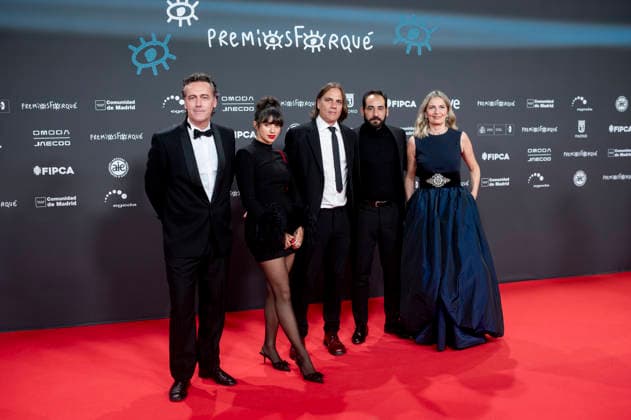 Red carpet of the 31st edition of the José María Forqué Awards Director Rafael Cobos c , actors Jesús Carroza 2d and Teresa Garzón 2i , accompanied by members of the Golpes film crew pose on the red carpet of the 31st edition of the José María Forqué Awards, at the IFEMA Municipal Palace, on December 13, 2025, in Madrid Spain The José María Forqué Film Awards, known as the Forqué Awards, were created in 1996 by the Entidad de Gestión de Derechos de los Productores Audiovisuales Egeda to honor the memory of José María Forqué, a leading figure in Spanish filmmaking and the first president of Egeda EGEDA created the award with the aim of disseminating the importance of the Spanish audiovisual industry and promoting the figure of the film prod  Copyright: xAlbertoxOrtegax 7168383