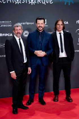 Red carpet of the 31st edition of the José María Forqué Awards I D Director Alberto Rodríguez, actor Álvaro Morte and screenwriter and director Rafa Cobos pose on the red carpet of the 31st edition of the José María Forqué Awards, at the Palacio Municipal de IFEMA, on December 13, 2025, in Madrid Spain The José María Forqué Film Awards, known as the Forqué Awards, were created in 1996 by Egeda EGEDA to honor the memory of José María Forqué, a figure in Spanish cinematography and the first president of Egeda EGEDA EGEDA, were created in 1996 by the Entidad de Gestión de Derechos de los Productores Audiovisuales Egeda to honor the memory of José María Forqué, a leading figure in Spanish filmmaking and the first president of Egeda EGEDA creat Copyright: xAlbertoxOrtegax 7168389