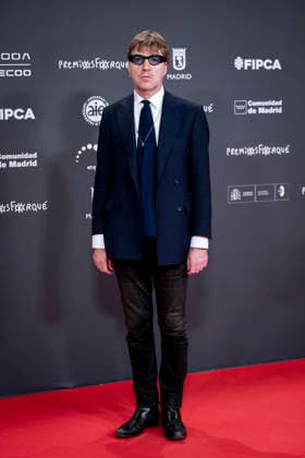 Red carpet of the 31st edition of the José María Forqué Awards Director Albert Serra poses on the red carpet of the 31st edition of the José María Forqué Awards, at the IFEMA Municipal Palace, on December 13, 2025, in Madrid Spain The José María Forqué Film Awards, known as the Forqué Awards, were created in 1996 by Egeda EGEDA to honor the memory of José María Forqué, a figure in Spanish cinema and the first president of Egeda EGEDA, were created in 1996 by the Entidad de Gestión de Derechos de los Productores Audiovisuales Egeda to honor the memory of José María Forqué, a leading figure in Spanish filmmaking and the first president of Egeda EGEDA created the award with the aim of disseminating the importance of the Spanish audiovisual in  Copyright: xAlbertoxOrtegax 7168454