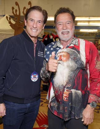 44th Annual Miracle on 1st Street Christmas Toy Giveaway at Hollenbeck Youth Center Featuring: District Attorney Nathan Hochman, Arnold Schwarzenegger Where: Los Angeles, California, United States When: 13 Dec 2025 Credit: Faye s Vision Cover Images EDITORIAL USE ONLY. NOT FOR USE BY NEWSPAPERS BASED IN THE UK. Copyright: xx coverimg55336716