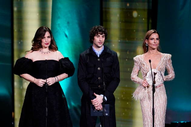 The actors Laura Ramos, Agustín de la Corte and Ana Rita Clara present the award for Best Latin American Film of the Year during the gala of the 31st edition of the José María Forqué Awards, at the Palacio Municipal de IFEMA, on December 13, 2025, in Madrid Spain The José María Forqué Film Awards, known as the Forqué Awards, were created in 1996 by Egeda EGEDA to honor the memory of José María Forqué, a figure in Spanish filmmaking and the first president of Egeda EGEDA EGEDA, were created in 1996 by the Entidad de Gestión de Derechos de los Productores Audiovisuales Egeda to honor the memory of José María Forqué, a leading figure in Spanish filmmaking and the first president of Egeda EGEDA created the award with the aim of disseminating t Copyright: xA.xPÃ rezxMecax 7168717