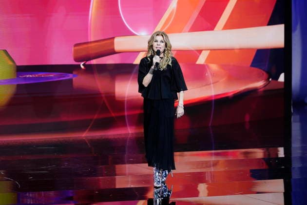 Gala of the 31st edition of the José María Forqué Awards Singer Jeanette during her performance at the gala of the 31st edition of the José María Forqué Awards, at the Palacio Municipal de IFEMA, on December 13, 2025, in Madrid Spain The José María Forqué Film Awards, known as the Forqué Awards, were created in 1996 by Egeda, the Audiovisual Producers Rights Management Entity, to honor the memory of José María Forqué, a figure in Spanish cinema and the first president of Egeda EGEDA, were created in 1996 by the Entidad de Gestión de Derechos de los Productores Audiovisuales Egeda to honor the memory of José María Forqué, a leading figure in Spanish filmmaking and the first president of Egeda EGEDA created the award with the aim of dissemin Copyright: xA.xPÃ rezxMecax 7168792