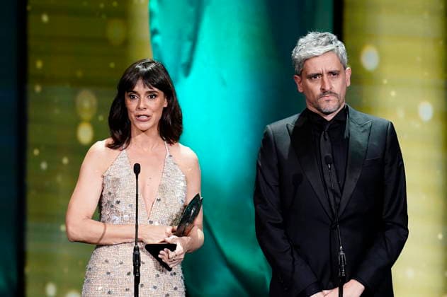 Gala of the 31st edition of the José María Forqué Awards actress Belén Cuesta and director Marcel Barrena present an award during the gala of the 31st edition of the José María Forqué Awards, at the IFEMA Municipal Palace, on December 13, 2025, in Madrid Spain The José María Forqué Film Awards, known as Premios Forqué, were created in 1996 by the Entidad de Gestión de Derechos de los Productores Audiovisuales Egeda to honor the memory of José María Forqué, a leading figure in Spanish filmmaking and the first president of Egeda EGEDA created the award with the aim of disseminating the importance of the Spanish audiovisual industry and promoting the figure of the film producer 13 DECEMBER 2025 A Pé Madrid Madrid Espana  Copyright: xA.xPÃ rezxMecax 7168801