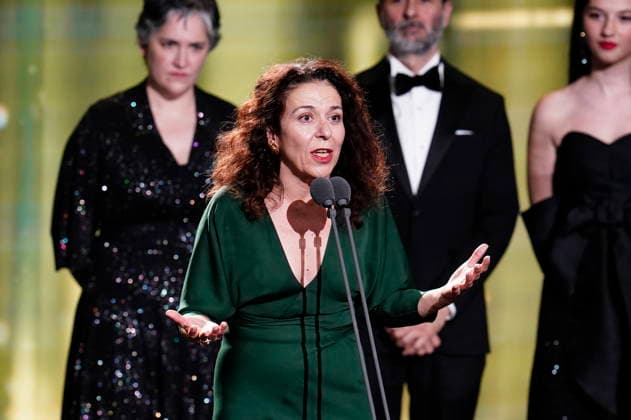 Gala of the 31st edition of the José María Forqué Awards Producer Sandra Hermida Muniz intervenes with the team of Los domingos after collecting the award for Best Fiction Feature Film during the gala of the 31st edition of the José María Forqué Awards, at the Palacio Municipal de IFEMA, on December 13, 2025, in Madrid Spain The José María Forqué Film Awards, known as the Forqué Awards, were created in 1996 by Egeda EGEDA to honor the memory of José María Forqué, a figure in Spanish cinema and the first president of Egeda EGEDA, were created in 1996 by the Entidad de Gestión de Derechos de los Productores Audiovisuales Egeda to honor the memory of José María Forqué, a leading figure in Spanish filmmaking and the first president of Egeda EG  Copyright: xA.xPÃ rezxMecax 7168818