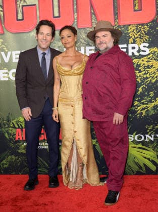 Anaconda Premiere - Los Angeles, USA LOS ANGELES, USA. December 13, 2025: Paul Rudd, Thandiwe Newton & Jack Black at the premiere of Anaconda at the United Theatre. Los Angeles CA USA  Copyright: xPaulxSmith Featureflashx