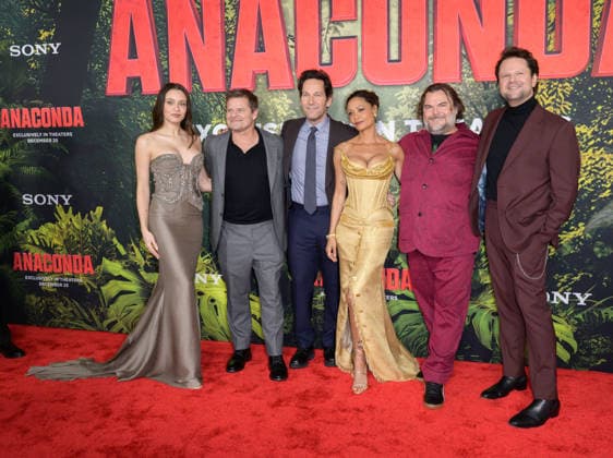 Anaconda Premiere - Los Angeles, USA LOS ANGELES, USA. December 13, 2025: Daniela Melchior, Steve Zahn, Paul Rudd, Thandiwe Newton, Jack Black & Selton Mello at the premiere of Anaconda at the United Theatre. Los Angeles CA USA  Copyright: xPaulxSmith Featureflashx