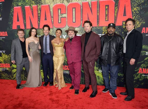 Anaconda Premiere - Los Angeles, USA LOS ANGELES, USA. December 13, 2025: Steve Zahn, Daniela Melchior, Paul Rudd, Thandiwe Newton, Jack Black, Selton Mello, Ice Cube & Tom Gormican at the premiere of Anaconda at the United Theatre. Los Angeles CA USA  Copyright: xPaulxSmith Featureflashx