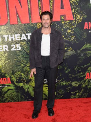 Anaconda Premiere - Los Angeles, USA LOS ANGELES, USA. December 13, 2025: Maksim Chmerkovskiy at the premiere of Anaconda at the United Theatre. Los Angeles CA USA  Copyright: xPaulxSmith Featureflashx