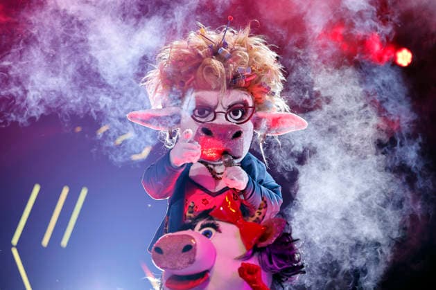 Actress Meltem Kaptan wins as the character Muuhnika in the ProSieben show The Masked Singer at the MMC Studios in Ossendorf Cologne, 13 12 2025 NRW Germany Copyright: xChristophxHardtx
