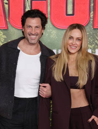13 December 2025 - Los Angeles, Californi- Maksim Chmerkovskiy, Peta Murgatroyd,. Los Angeles Premiere Of Columbia Pictures Anaconda held at The United Theater on Broadwayl.in Los Angeles. Photo Copyright: xAdMediax MediaPunchx