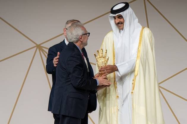 The Emir of the State of Qatar, Tamim bin Hamad Al Thani, attended the ninth edition of the Sheikh Tamim bin Hamad Al Thani International Anti-Corruption Excellence Award The Emir of the State of Qatar, Tamim bin Hamad Al Thani, attended the ninth edition of the Sheikh Tamim bin Hamad Al Thani International Anti-Corruption Excellence Award ceremony and honored the winners. Doha, Qatar, December 14, 2025. Photo by Emiri Diwan Office Doha Doha Qatar 141225_Qatar_QPO_00(4) Copyright: xapaimagesxEmirixDiwanxOfficex xapaimagesx