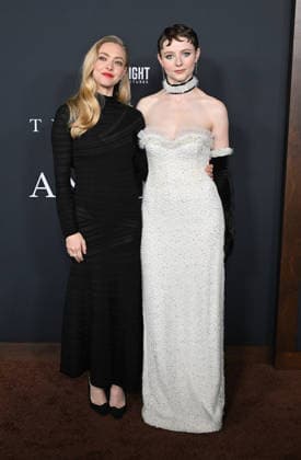 Searchlight Pictures™ ˜The Testament of Ann Lee™ Premiere Amanda Seyfried and Tomasin Mckenzie arriving to the Los Angeles premiere of Searchlight Pictures™ The Testament of Ann Lee at the Linwood Dunn Theater on December 14, 2025 in Hollywood, Ca. Hollywood Linwood Dunn Theater California USA Copyright: xLisaxOConnor xAFF-USA.COMx
