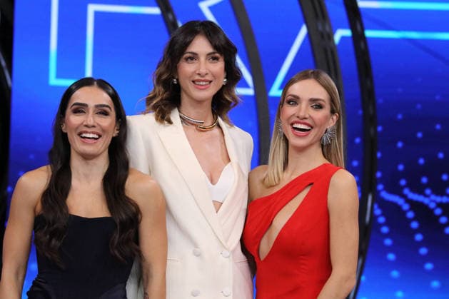 Live Music Show - FINALE SANREMO GIOVANI The finale will take place in Sanremo, with photos of the major artists in competition and the finalist during FINALE SANREMO GIOVANI , Live Music Show in SANREMO, Italy, December 14 2025 SANREMO TEATRO DEL CASINO SANREMO Italy Copyright: xRenataxRoattinox xLiveMediax LPM_2195295