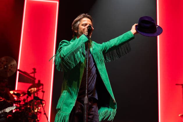 Jamiroquai live at The O2 Arena in London - 14 Dec 2025 Jay Kay and band Jamiroquai seen performing live on stage at the O2 Arena Funk and acid jazz band Jamiroquai lead by Jay Kay played a second date at London s O2 Arena on 14th December 2025 the last date of their The Heels Of Steel Tour London United Kingdom Copyright: xBonniexBritainx xSOPAxImagesx JKA03816