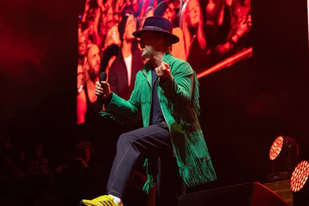 Jamiroquai live at The O2 Arena in London - 14 Dec 2025 Jay Kay and band Jamiroquai seen performing live on stage at the O2 Arena Funk and acid jazz band Jamiroquai lead by Jay Kay played a second date at London s O2 Arena on 14th December 2025 the last date of their The Heels Of Steel Tour London United Kingdom Copyright: xBonniexBritainx xSOPAxImagesx JKA04189