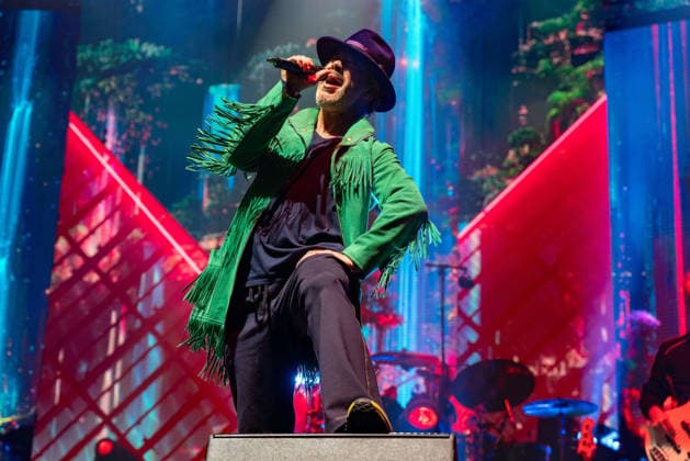 December 14, 2025, London, United Kingdom: Jay Kay and band Jamiroquai seen performing live on stage at the O2 Arena Funk and acid jazz band Jamiroquai lead by Jay Kay played a second date at London s O2 Arena on 14th December 2025 the last date of their The Heels Of Steel Tour London United Kingdom - ZUMAs197 20251214_aaa_s197_261 Copyright: xBonniexBritainx