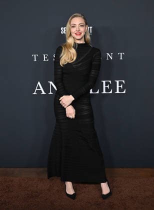 Searchlight Pictures™ ˜The Testament of Ann Lee™ Premiere Amanda Seyfried arriving to the Los Angeles premiere of Searchlight Pictures™ The Testament of Ann Lee at the Linwood Dunn Theater on December 14, 2025 in Hollywood, Ca. Hollywood Linwood Dunn Theater California USA Copyright: xLisaxOConnor xAFF-USA.COMx
