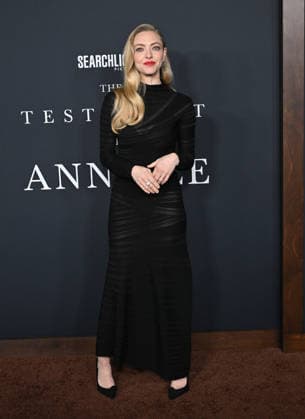 Searchlight Pictures™ ˜The Testament of Ann Lee™ Premiere Amanda Seyfried arriving to the Los Angeles premiere of Searchlight Pictures™ The Testament of Ann Lee at the Linwood Dunn Theater on December 14, 2025 in Hollywood, Ca. Hollywood Linwood Dunn Theater California USA Copyright: xLisaxOConnor xAFF-USA.COMx