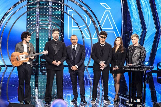 Live Music Show - FINALE SANREMO GIOVANI The finale will take place in Sanremo, with photos of the major artists in competition and the finalist during FINALE SANREMO GIOVANI , Live Music Show in SANREMO, Italy, December 14 2025 SANREMO TEATRO DEL CASINO SANREMO Italy Copyright: xRenataxRoattinox xLiveMediax LPM_2195486