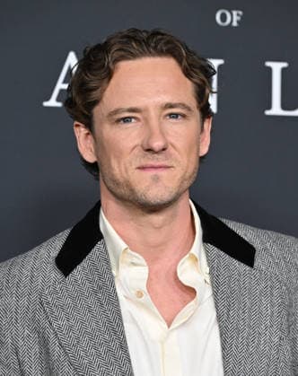 Searchlight Pictures™ ˜The Testament of Ann Lee™ Premiere Lewis Pullman arriving to the Los Angeles premiere of Searchlight Pictures™ The Testament of Ann Lee at the Linwood Dunn Theater on December 14, 2025 in Hollywood, Ca. Hollywood Linwood Dunn Theater California USA Copyright: xLisaxOConnor xAFF-USA.COMx