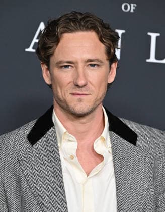 Searchlight Pictures™ ˜The Testament of Ann Lee™ Premiere Lewis Pullman arriving to the Los Angeles premiere of Searchlight Pictures™ The Testament of Ann Lee at the Linwood Dunn Theater on December 14, 2025 in Hollywood, Ca. Hollywood Linwood Dunn Theater California USA Copyright: xLisaxOConnor xAFF-USA.COMx