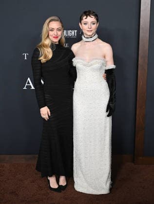 Searchlight Pictures™ ˜The Testament of Ann Lee™ Premiere Amanda Seyfried and Tomasin Mckenzie arriving to the Los Angeles premiere of Searchlight Pictures™ The Testament of Ann Lee at the Linwood Dunn Theater on December 14, 2025 in Hollywood, Ca. Hollywood Linwood Dunn Theater California USA Copyright: xLisaxOConnor xAFF-USA.COMx