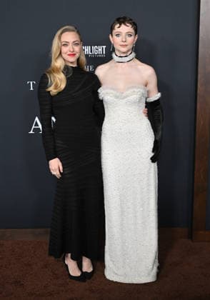 Searchlight Pictures™ ˜The Testament of Ann Lee™ Premiere Amanda Seyfried and Tomasin Mckenzie arriving to the Los Angeles premiere of Searchlight Pictures™ The Testament of Ann Lee at the Linwood Dunn Theater on December 14, 2025 in Hollywood, Ca. Hollywood Linwood Dunn Theater California USA Copyright: xLisaxOConnor xAFF-USA.COMx