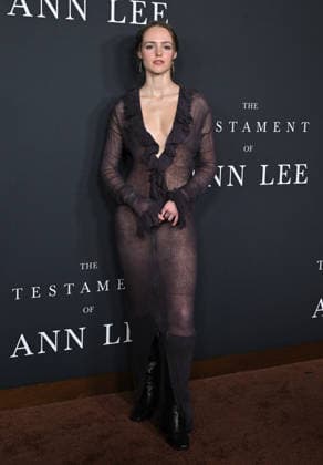 Searchlight Pictures™ ˜The Testament of Ann Lee™ Premiere Natalie Shinnick arriving to the Los Angeles premiere of Searchlight Pictures™ The Testament of Ann Lee at the Linwood Dunn Theater on December 14, 2025 in Hollywood, Ca. Hollywood Linwood Dunn Theater California USA Copyright: xLisaxOConnor xAFF-USA.COMx