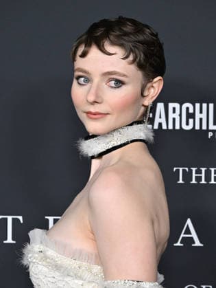 Searchlight Pictures™ ˜The Testament of Ann Lee™ Premiere Thomasin McKenzie arriving to the Los Angeles premiere of Searchlight Pictures™ The Testament of Ann Lee at the Linwood Dunn Theater on December 14, 2025 in Hollywood, Ca. Hollywood Linwood Dunn Theater California USA Copyright: xLisaxOConnor xAFF-USA.COMx