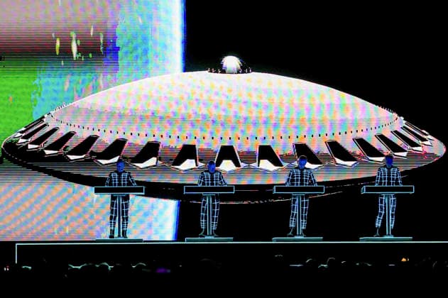 Kraftwerk live at a concert of their multimedia tour in the Mitsubishi Electric Halle Duesseldorf, 14 12 2025 Foto:xxF.xZeisingx xFuturexImagex kraftwerk_5214