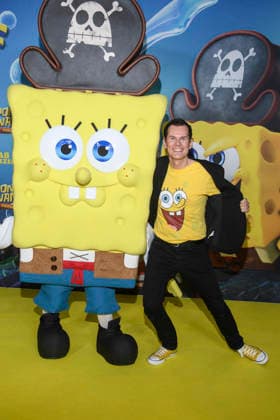 ABBberlin Malte Arkona as a guest on the yellow carpet at the German premiere of SPONGEBOB SCHWAMMKOPF PIRATEN AHOI at the cinema in the Kulturbrauerei on 14 12 2025 Berlin Germany