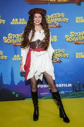 ABBberlin Klaudia Giez as a guest on the yellow carpet at the German premiere of SPONGEBOB SCHWAMMKOPF PIRATEN AHOI at the cinema in the Kulturbrauerei on 14 12 2025 Berlin Germany