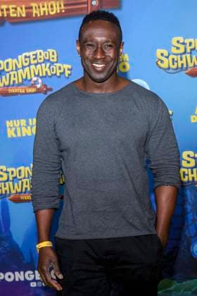 ABBberlin Jerry Kwarteng as a guest on the yellow carpet at the German premiere of SPONGEBOB SCHWAMMKOPF PIRATEN AHOI at the cinema in the Kulturbrauerei on 14 12 2025 Berlin Germany