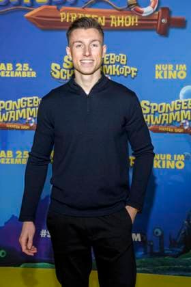 ABBberlin The Youtuber iCrimax Maximilian Schuster as a guest on the yellow carpet at the German premiere of SPONGEBOB SCHWAMMKOPF PIRATEN AHOI at the cinema in the Kulturbrauerei on 14 12 2025 Berlin Germany