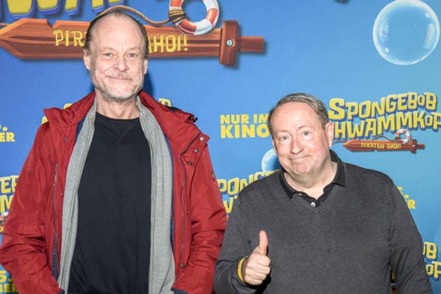 ABBberlin Peter Flechtner and Sven Plate as guests on the yellow carpet at the German premiere of SPONGEBOB SCHWAMMKOPF PIRATEN AHOI at the cinema in the Kulturbrauerei on 14 12 2025 Berlin Germany