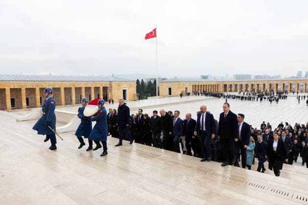 Turkish Foreign Minister Hakan Fidan ANKARA, TURKIYE - DECEMBER 15: Turkish Foreign Minister Hakan Fidan visits the Anitkabir, the mausoleum of Turkish Republic s Founder Mustafa Kemal Ataturk, with Turkish Ambassadors before the official opening ceremony of the 16th Ambassadors Conference, organized by the Turkish Foreign Ministry under the theme A Foreign Policy that Produces Peace, Stability and Prosperity, in Ankara, Turkiye on December 15, 2025. Murat Gok Anadolu Ankara Turkey. Editorial use only. Please get in touch for any other usage.  Copyright: x2025xAnadoluxMuratxGokx