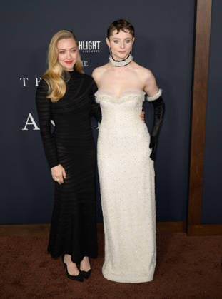 Testament of Ann Lee Premiere - Los Angeles, USA LOS ANGELES, USA. December 14, 2025: Amanda Seyfried & Thomasin McKenzie at the premiere of The Testament of Ann Lee at the Linwood Dunn Theatre. Los Angeles CA USA  Copyright: xPaulxSmith Featureflashx