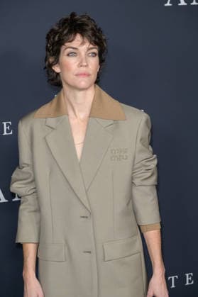 Testament of Ann Lee Premiere - Los Angeles, USA LOS ANGELES, USA. December 14, 2025: Celia Rowlson-Hall at the premiere of The Testament of Ann Lee at the Linwood Dunn Theatre. Los Angeles CA USA  Copyright: xPaulxSmith Featureflashx