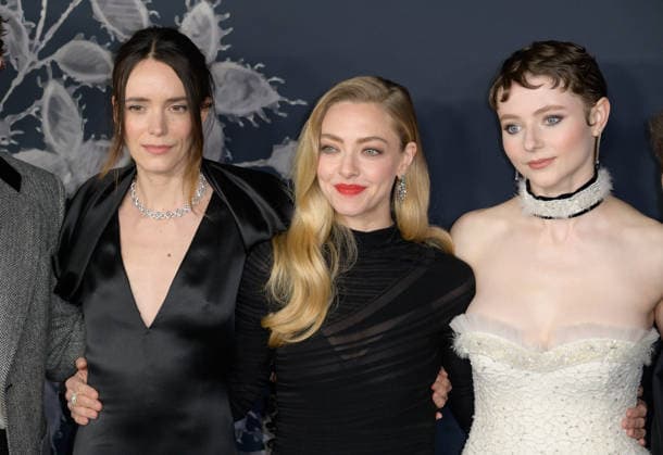 Premiere of The Testament of Ann Lee in Los Angeles LOS ANGELES, USA December 14, 2025 Stacy Martin, Amanda Seyfried Thomasin McKenzie at the premiere of The Testament of Ann Lee at the Linwood Dunn Theatre Picture Paul Smith Featureflash 451556 2025 12 14 CA Los Angeles  Copyright: xPaulxSmithx xFeaturesxFlashx xStarfacex STAR_451556_052