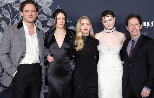 14 December 2025 - Los Angeles, California - Lewis Pullman, Stacy Martin, Amanda Seyfried, Thomasin McKenzie, Tim Blake Nelson Los Angeles Premiere Of Searchlight Pictures The Testament Of Ann Lee held at Linwood Dunn Theater.in Los Angeles. Los Angeles USA - ZUMAa123 20251214_zaa_a123_080 Copyright: xADx